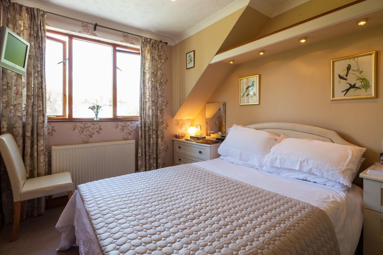 Langdon Farm Guest House Kilgetty Экстерьер фото